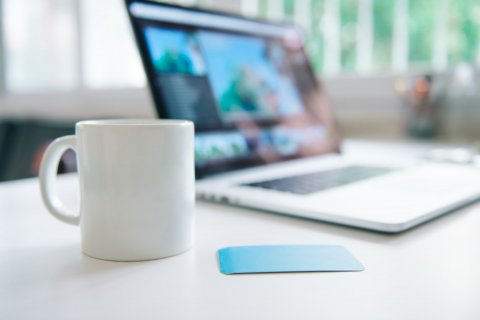 Szybkość realizacji zleceń w branży tłumaczeniowej