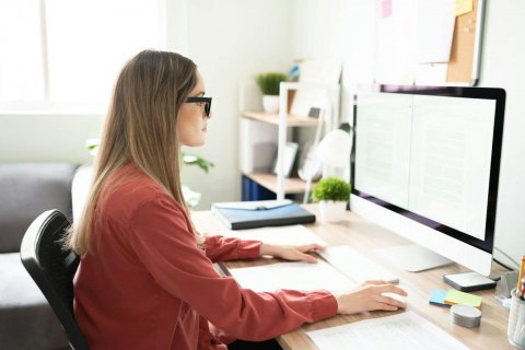 Dlaczego tłumaczenia specjalistyczne są kluczowe dla sektora naukowego?